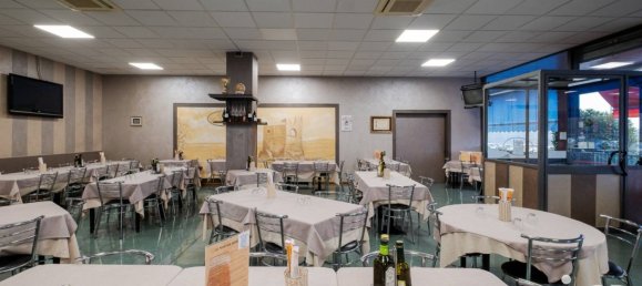 4-salle Propriété commerciale à San Zeno Naviglio, Italy No. 360196 19