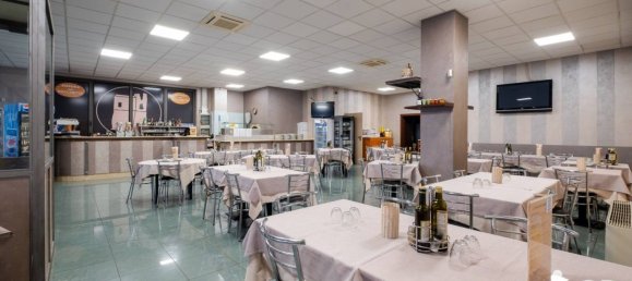 4-salle Propriété commerciale à San Zeno Naviglio, Italy No. 360196 14