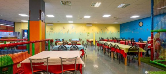 4-salle Propriété commerciale à San Zeno Naviglio, Italy No. 360196 11