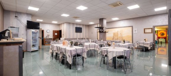 4-salle Propriété commerciale à San Zeno Naviglio, Italy No. 360196 15