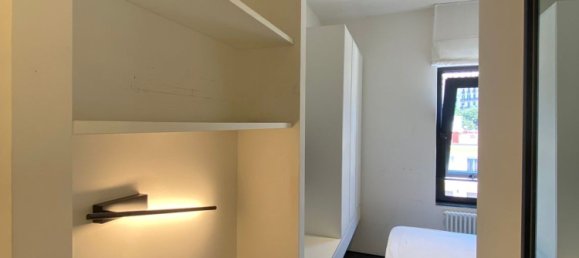 3 rooms Apartment in Naples, Italy No. 295997 10