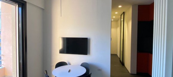 3 rooms Apartment in Naples, Italy No. 295997 2