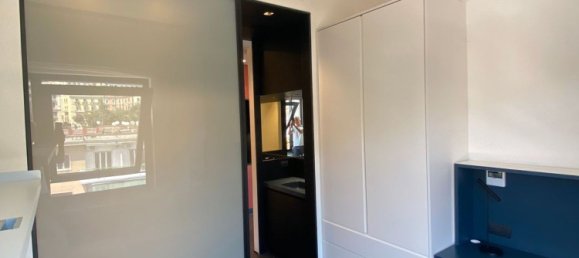 3 rooms Apartment in Naples, Italy No. 295997 7