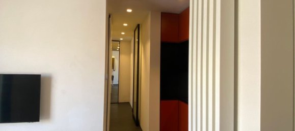 3 rooms Apartment in Naples, Italy No. 295997 4