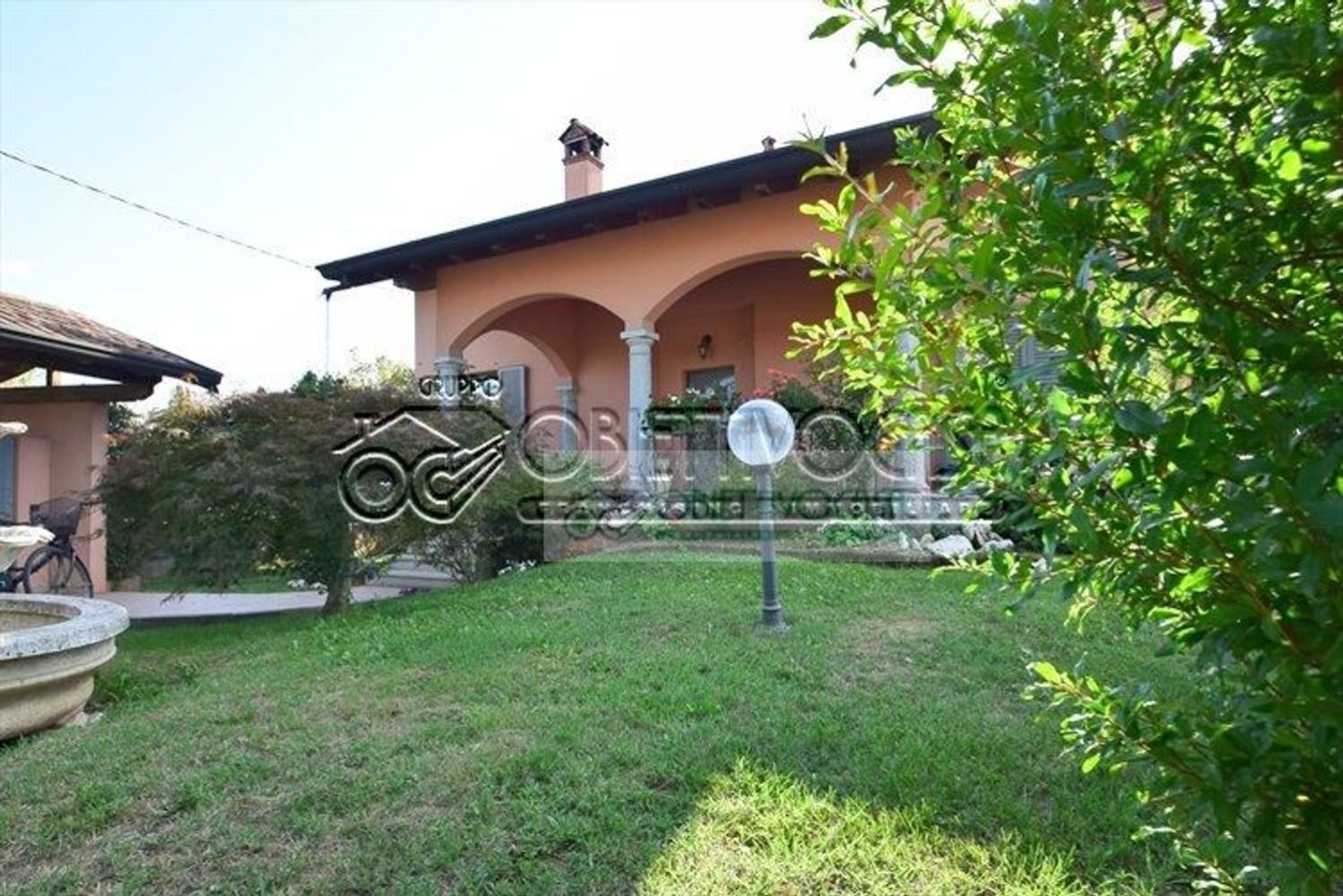 Villa de 7 divisões em Cuggiono, Italy N.º 2198