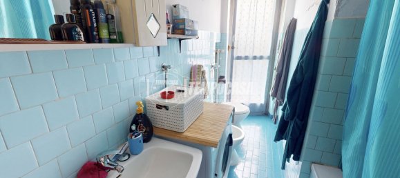 2 rooms Apartment in Turin, Italy No. 298147 5