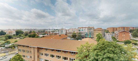 2 rooms Apartment in Turin, Italy No. 298147 6