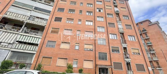 2 rooms Apartment in Turin, Italy No. 298147 12