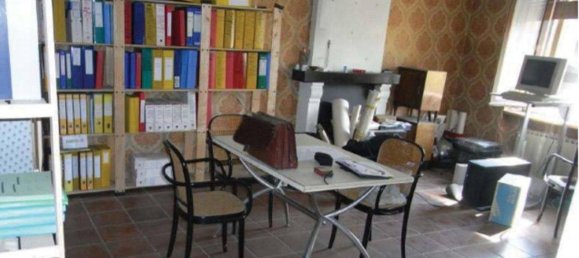 Квартира с 5 комнатами в Дорно, Италия № 180445 12