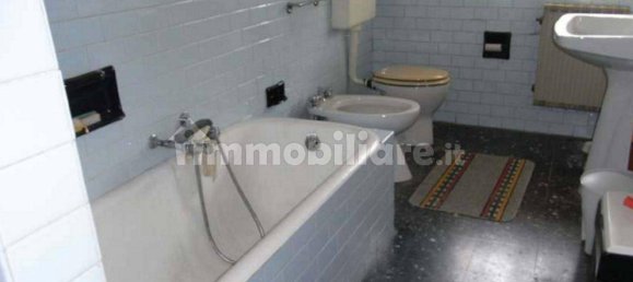 Квартира с 5 комнатами в Дорно, Италия № 180445 11