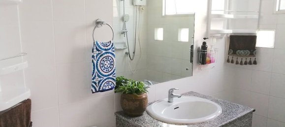 2 bedrooms Condo in Bangkok, Thailand No. 2690 3