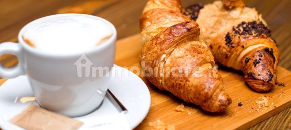 2 rooms Commercial property in Rome, Italy No. 336142 11