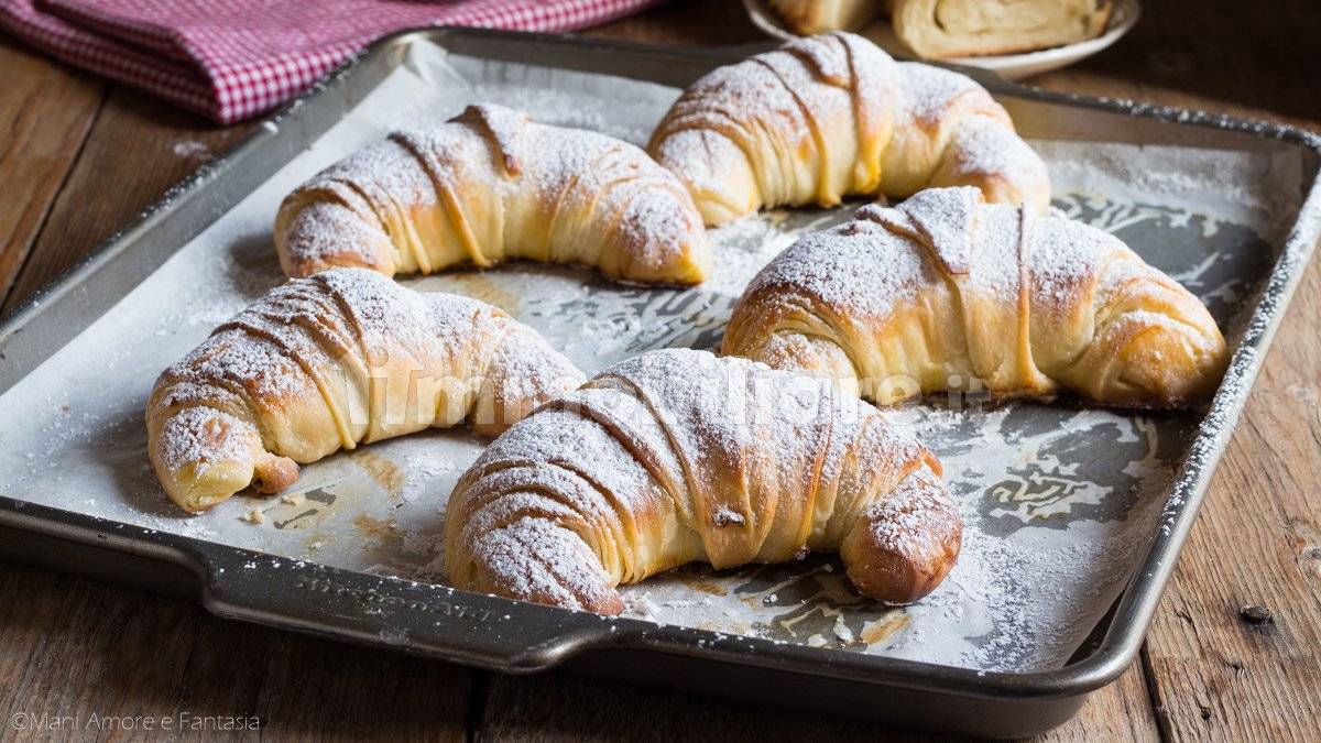 2 rooms Commercial property in Rome, Italy No. 336142