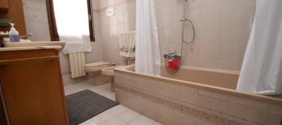 3 rooms House in Pietrasanta, Italy No. 173341 9