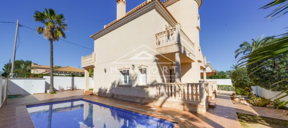 Villa T5 em Cabo Roig, Spain N.º 130943 2