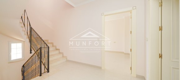 Villa T5 em Cabo Roig, Spain N.º 130943 33