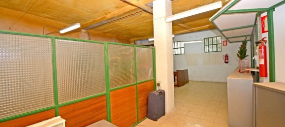 141m² Commercial property in Zaragoza, Spain No. 64462 12