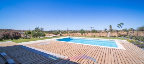 Villa T5 em Quarteira, Portugal N.º 33037 10