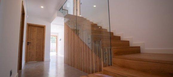 Villa T5 em Quarteira, Portugal N.º 33037 5