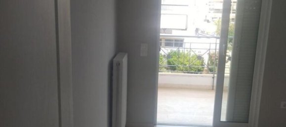 4-salle Appartement à Elliniko, Greece No. 52073 8