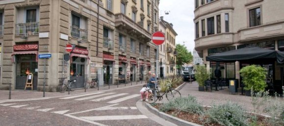 1-Zimmer Gewerbliche Immobilie in Milan, Italy, Nr. 246960 2