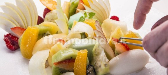 1-Zimmer Gewerbliche Immobilie in Milan, Italy, Nr. 246960 11