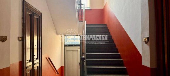 2 Schlafzimmer Wohnung in Turin, Italy, Nr. 10038 2