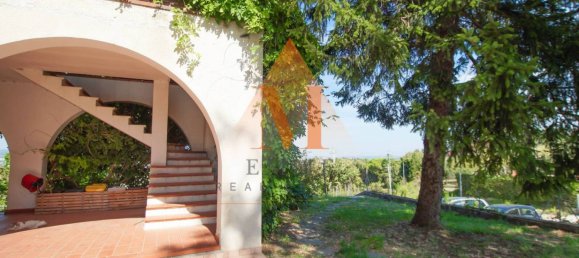 2 bedrooms Apartment in Terre Roveresche, Italy No. 344588 6