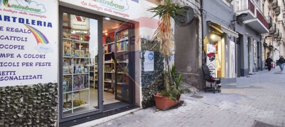 2 rooms Commercial property in Catania, Italy No. 120992 2