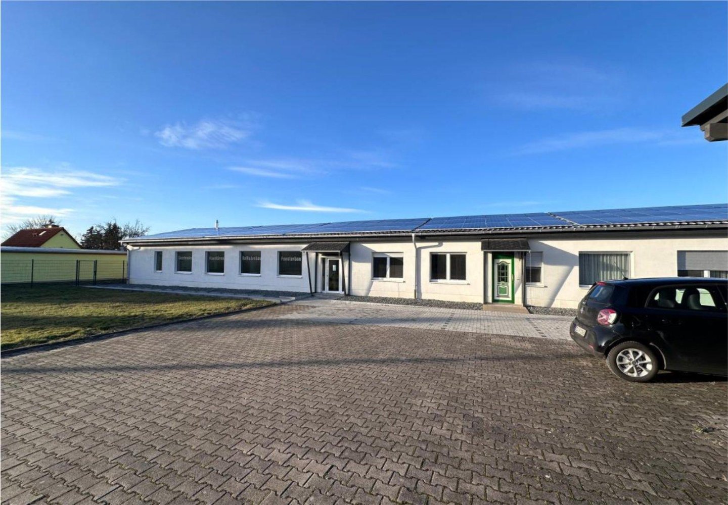 Propiedad comercial en Saxony, Germany 414 m² No. 334884