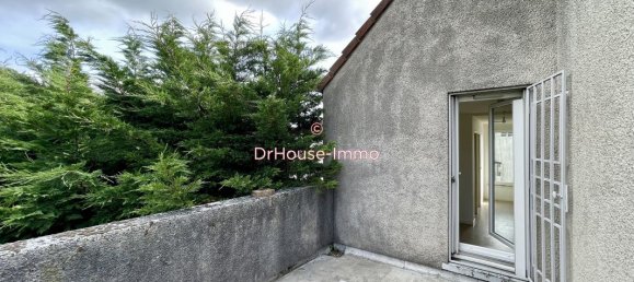 2 bedrooms House in Savigny-le-Temple, France No. 174065 10