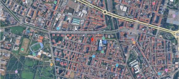 298m² Commercial property in Turin, Italy No. 378012 6