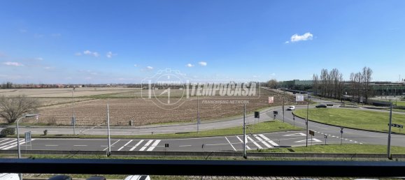 1 bedroom Apartment in Rozzano, Italy No. 75406 6