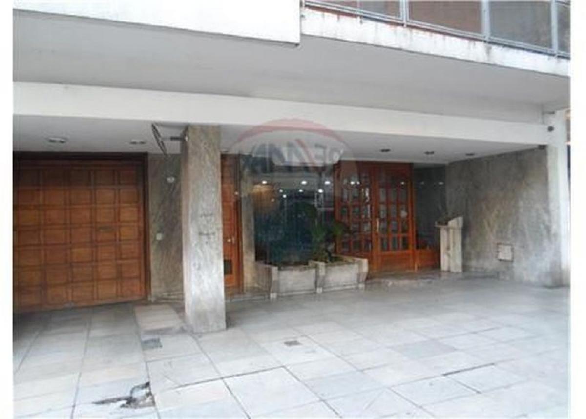 3 Schlafzimmer Wohnung in Lanus, Argentina, Nr. 7356