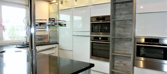 210m² Building in Goppingen, Germany No. 3852 5