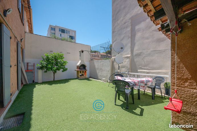 3 bedrooms House in Marseille, France No. 311409