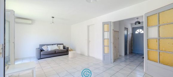 3 bedrooms House in Marseille, France No. 311409 12