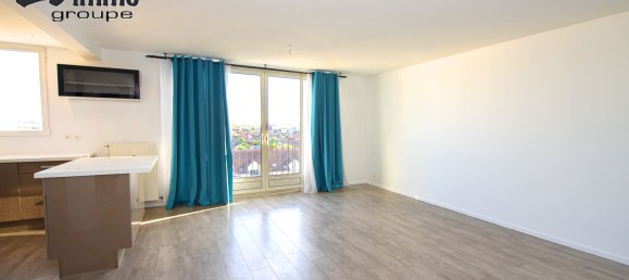 2 bedrooms Apartment in Choisy-le-Roi, France No. 175695 2