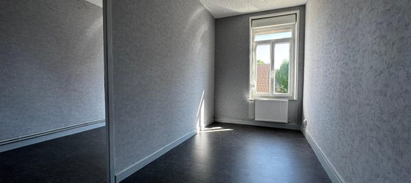 3 bedrooms House in Maubeuge, France No. 156039 13