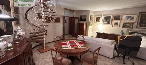 Dúplex de 7 habitaciónes en Padua, Italy No. 235394 6