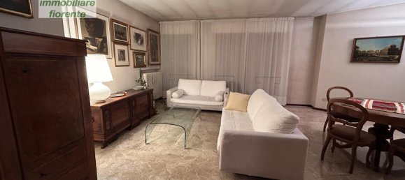 Dúplex de 7 habitaciónes en Padua, Italy No. 235394 2