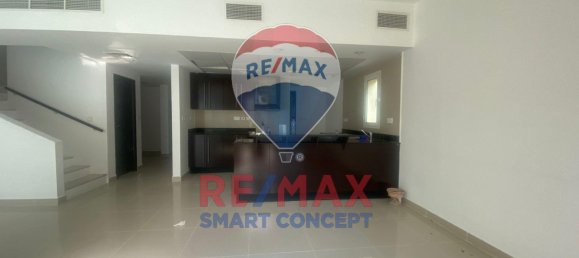 4 bedrooms Villa in Al Reef, UAE No. 39404 2