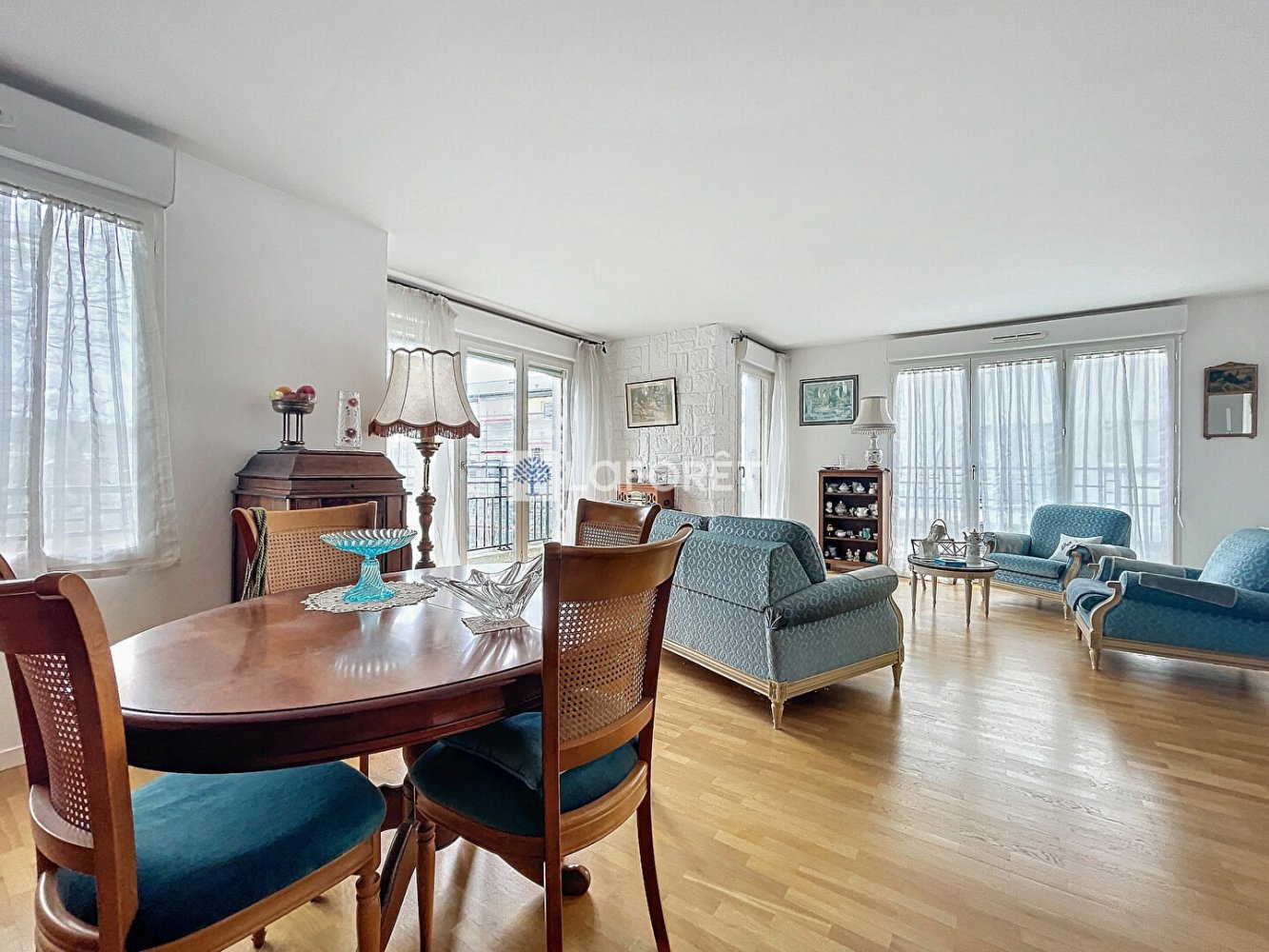 3 bedrooms Apartment in Saint-Cyr-l'Ecole, France No. 138313