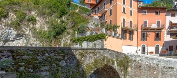 Apartamento de 2 dormitorios en Argegno, Italy No. 91305 9