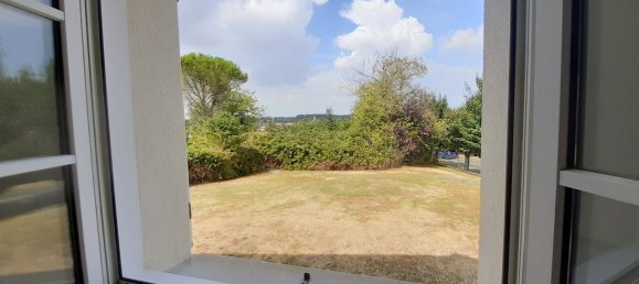 3 bedrooms House in Echire, France No. 357411 6