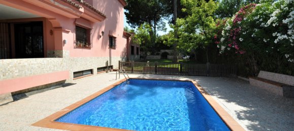 4 bedrooms House in Casares, Spain No. 38737 12