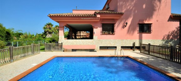 4 bedrooms House in Casares, Spain No. 38737 2