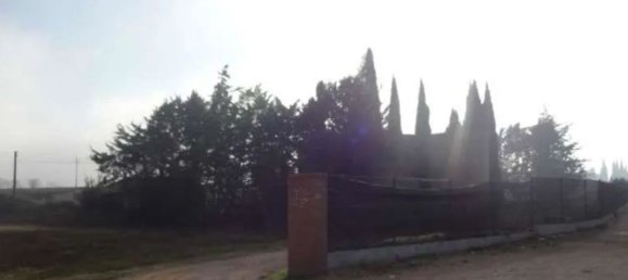 Дом с 15 комнатами в Кастильоне дель Лаго, Италия № 46652 2