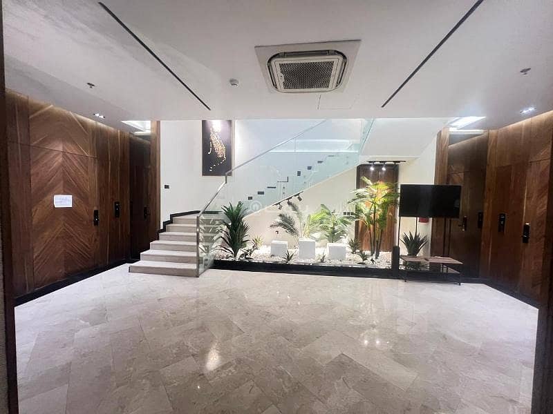 3 Schlafzimmer Wohnung in Riyadh, Saudi Arabia, Nr. 714