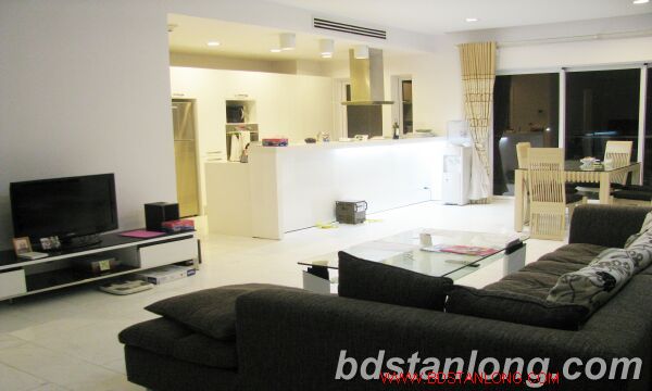 3 bedrooms Apartment in Tay Ho, Vietnam No. 6760